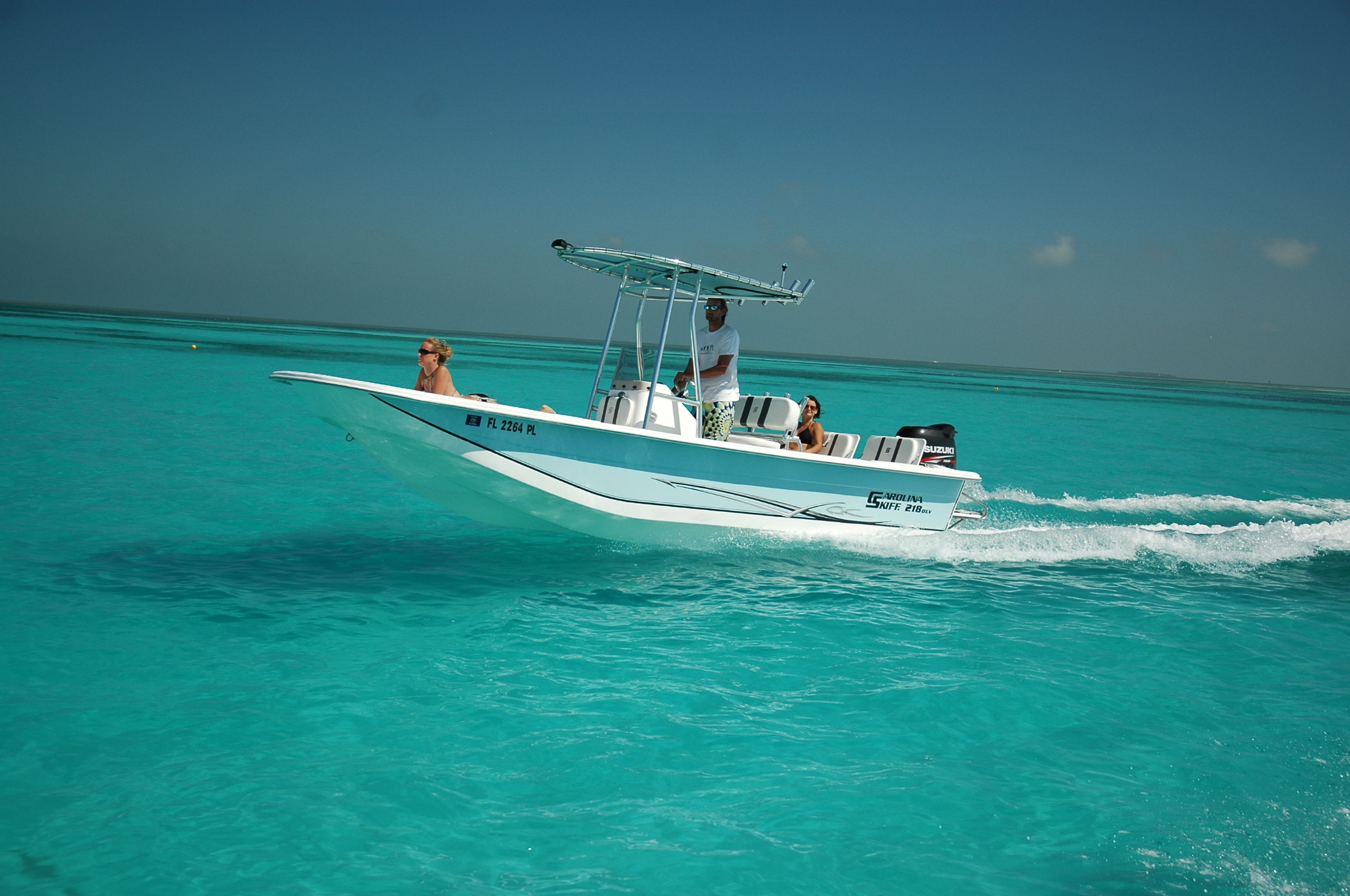 Photo Shoot Boats 400 | HydroThunder: Key West Rentals, Scooters ...